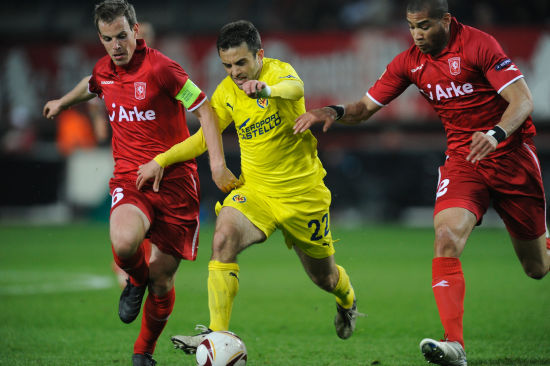 包含风云突变比利亚雷亚尔今晚单刀错失,葡超版图或变,悬念犹存,球探报告显示潜力的词条 包含风云突变比利亚雷亚尔今晚单刀错失,葡超版图或变,悬念犹存,球探报告显示潜力的词条