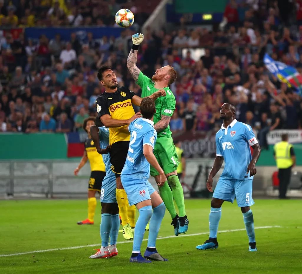 ayx app-亚特兰大迎德国杯关键赛；赛后队长鼓劲；气氛紧张；医务组通报恢复-ayx app