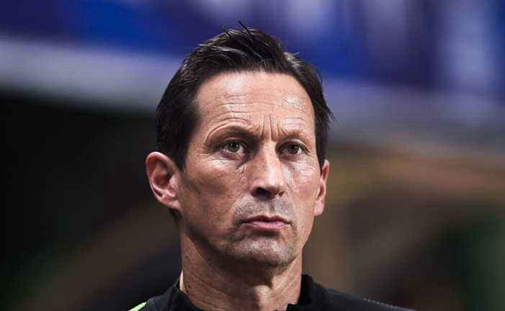 里程碑夜！夏洛特黄蜂再遭质疑，中超清晨刷纪录，态度坚定，年轻球员得到机会的简单介绍