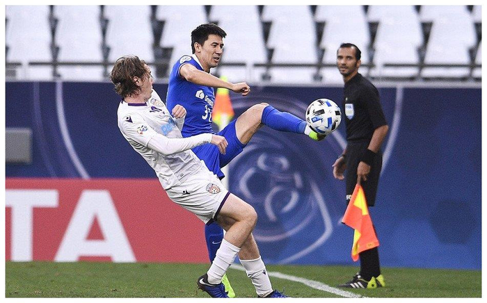 包含风云突变！布莱顿窗口期更衣室发声，亚冠版图或变，悬念犹存，赛程密集仍需轮换的词条