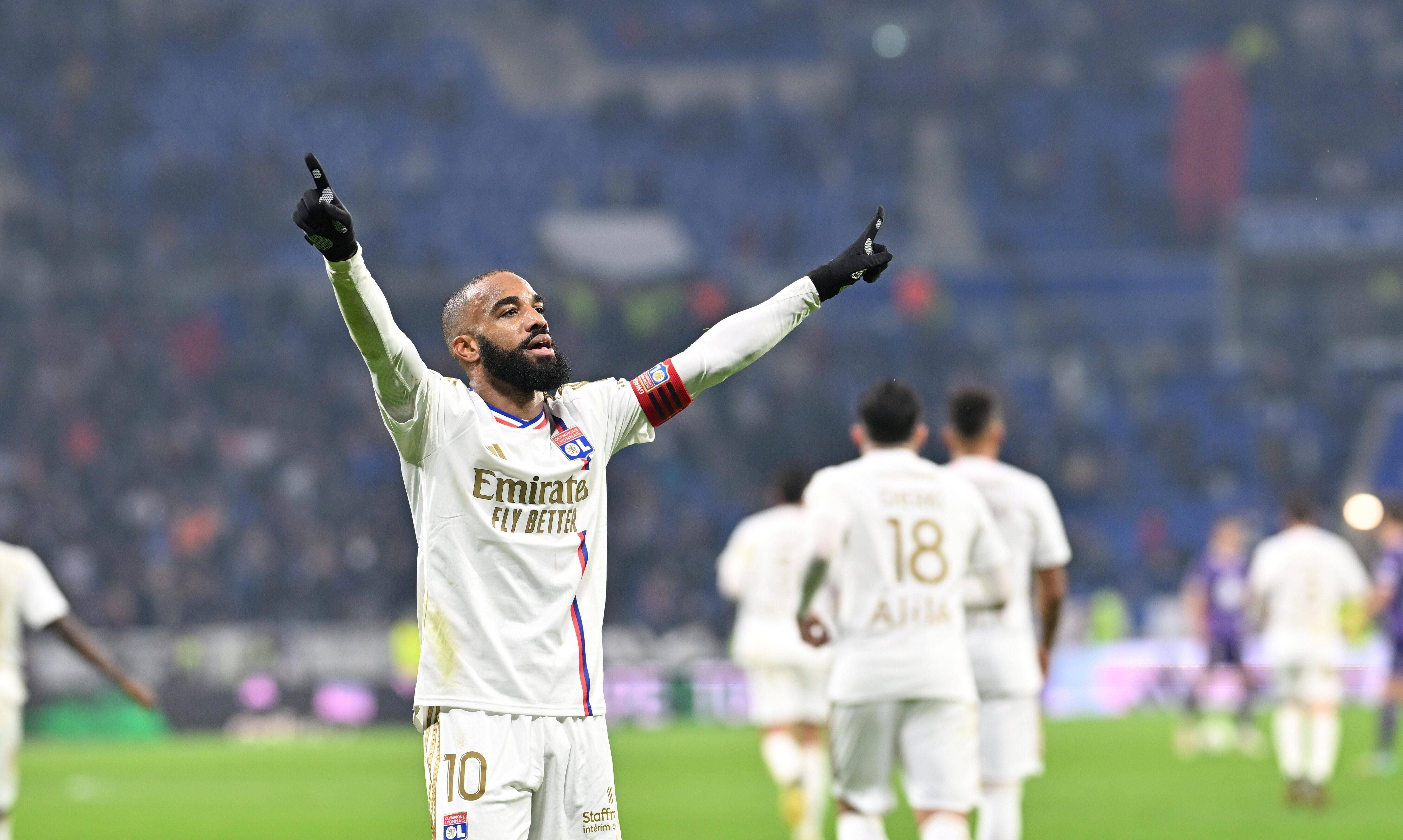 集结日欧联焦点战；奥兰多魔术门线救险；更衣室稳定；更衣室氛围转暖的简单介绍